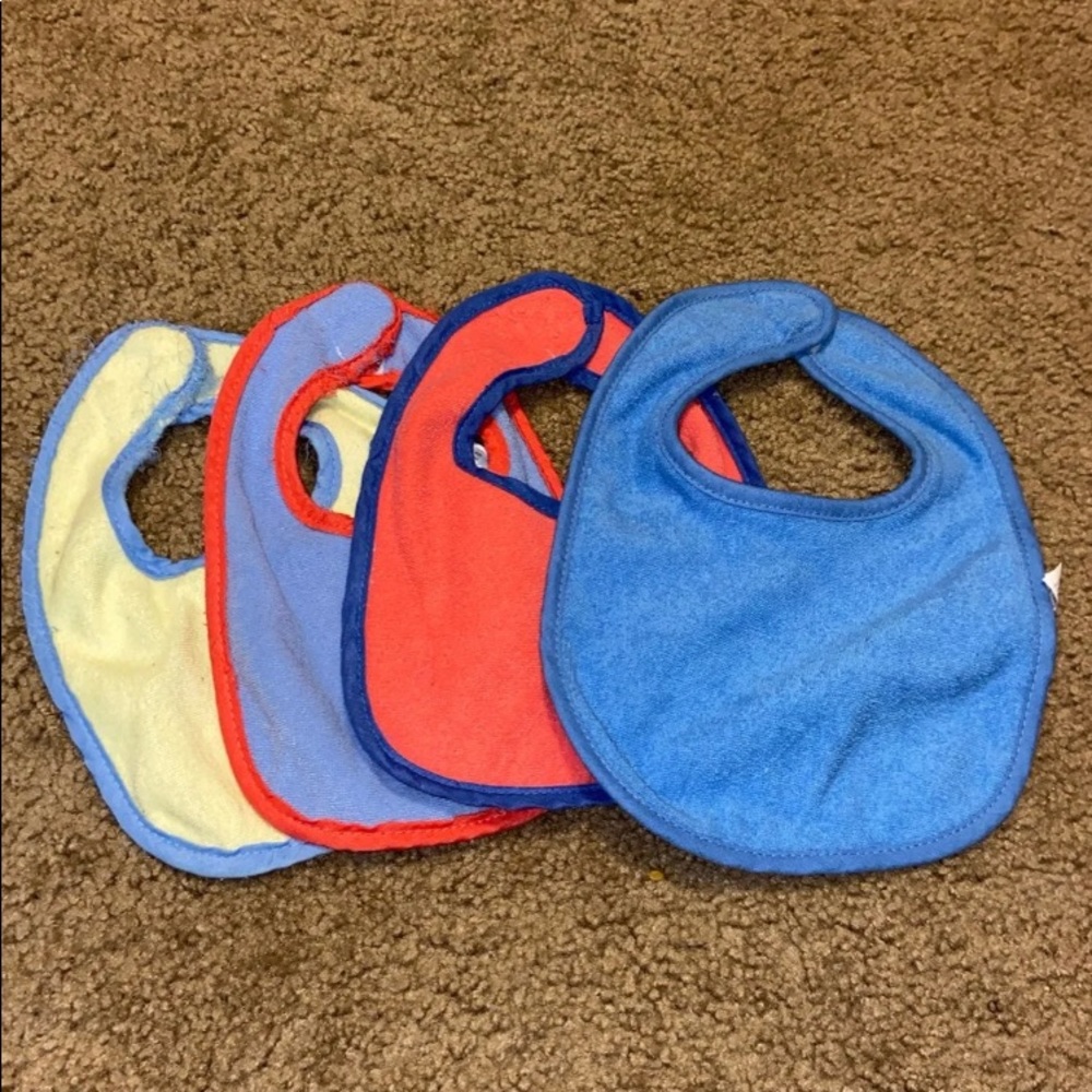 Baby bib set